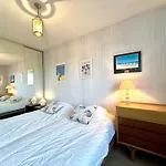 Apartment Le Splendid, T3 Traversant- Face Mer - La Baule - Lb530-001 *